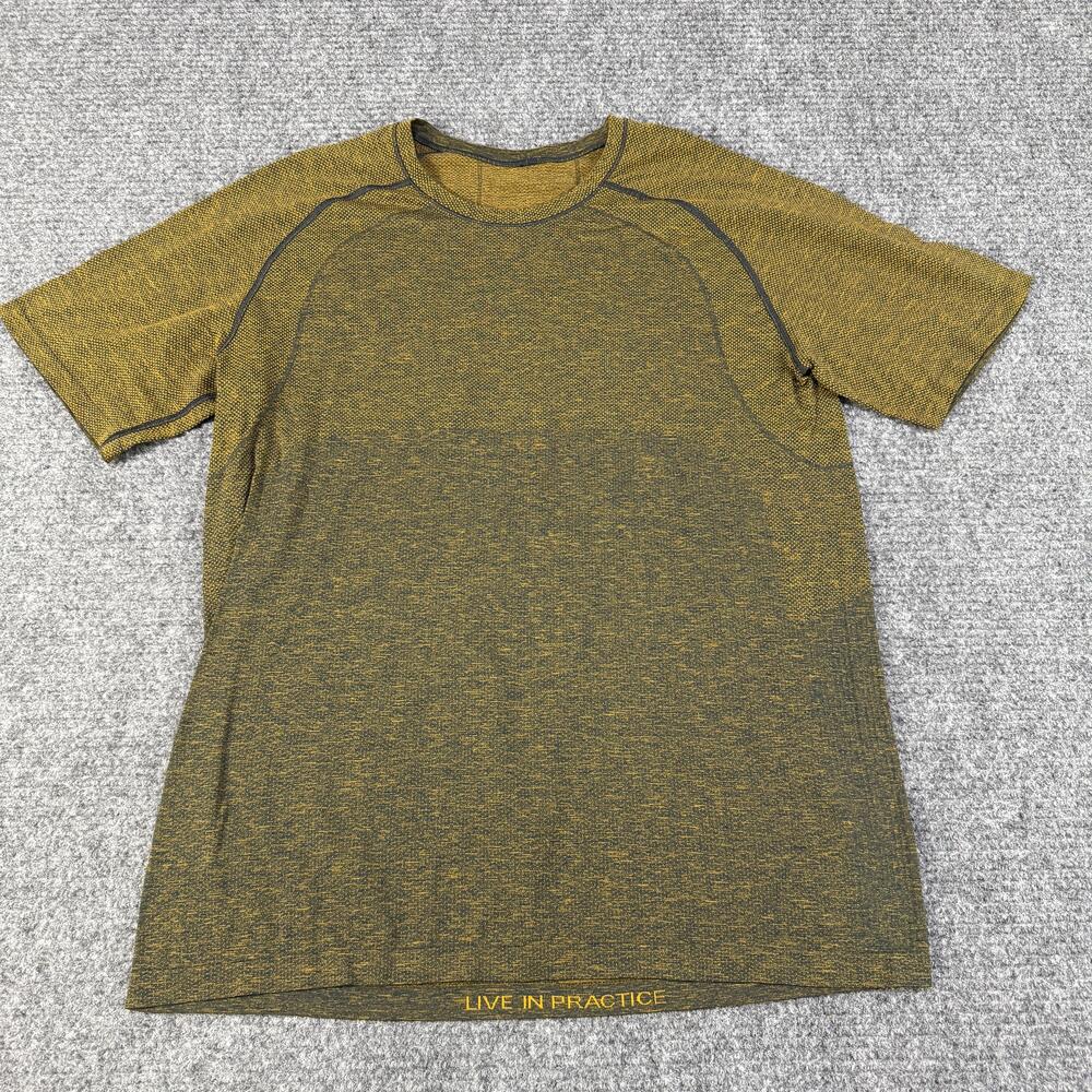 Lululemon Shirt Mens XL Green Yellow Seamless Athletic Training Live In Practice